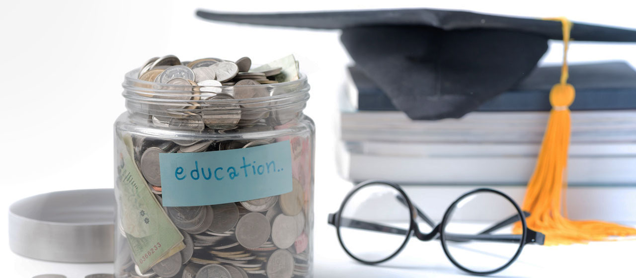 How to Set (and Keep) an Off-Campus Budget